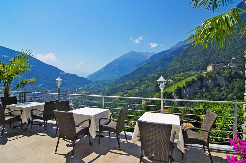 Maria Hotel 4*